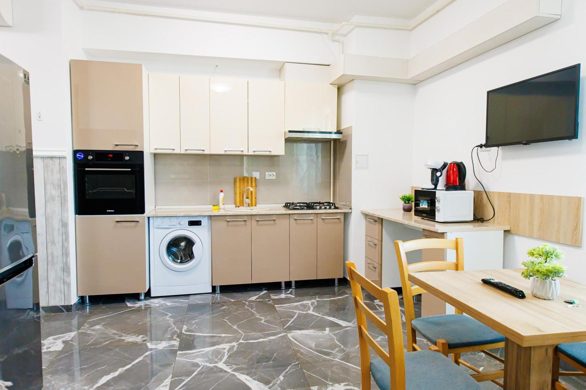 Luxury Glam Apartments Iasi At Lazar Palas Екстериор снимка