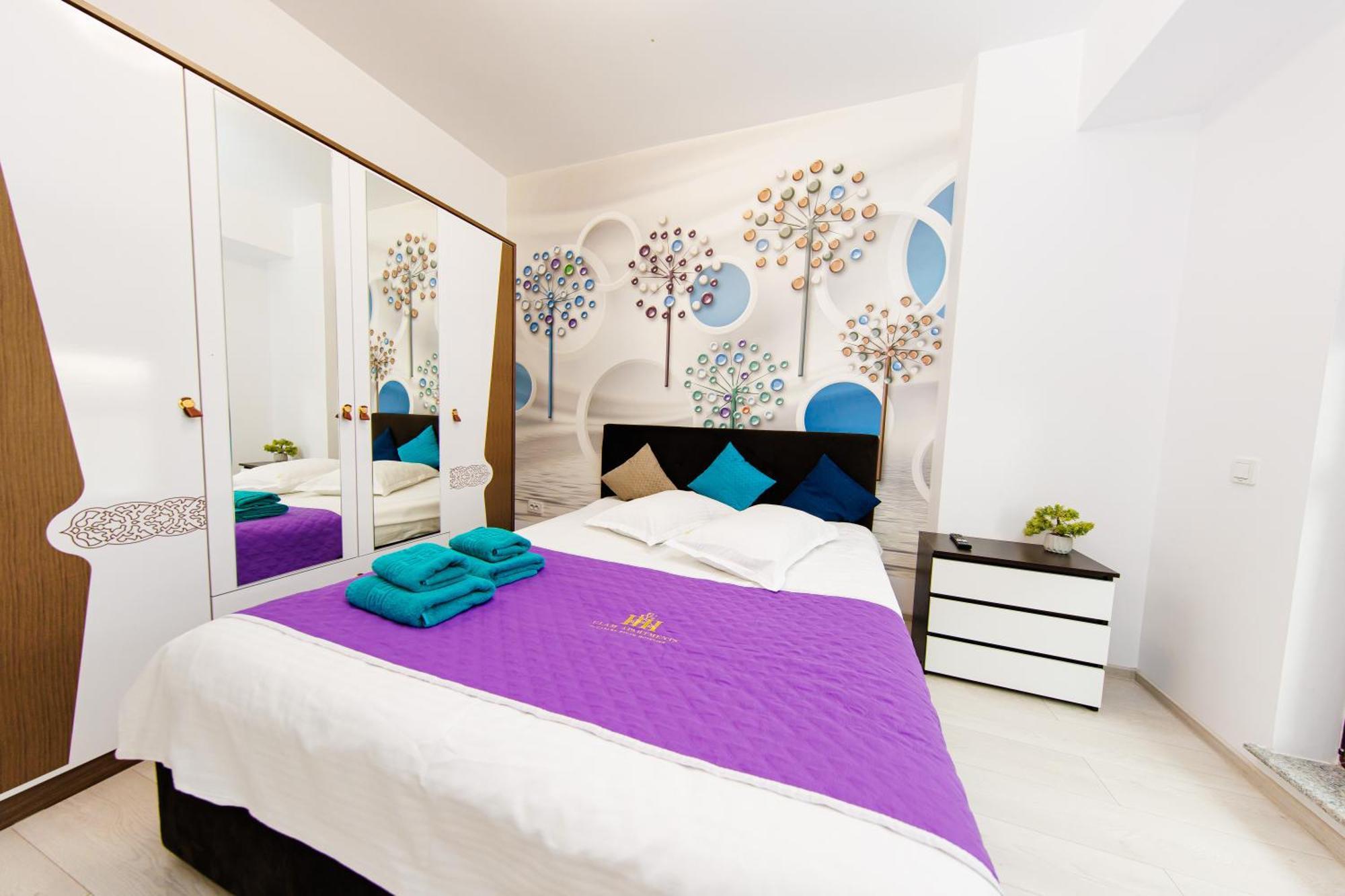 Luxury Glam Apartments Iasi At Lazar Palas Екстериор снимка