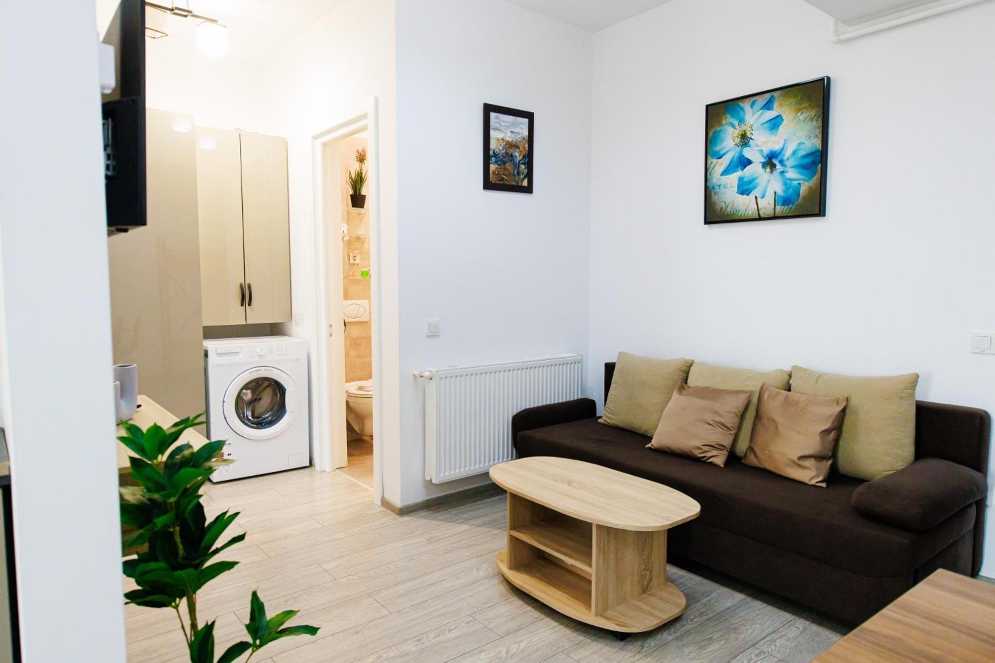 Luxury Glam Apartments Iasi At Lazar Palas Екстериор снимка
