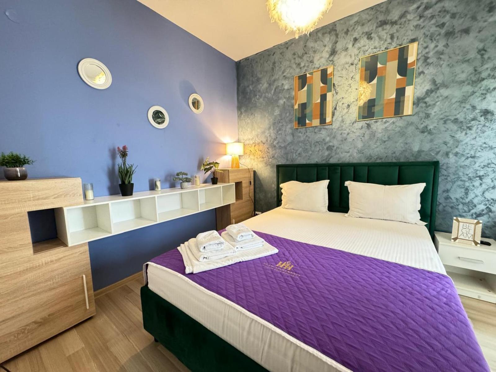 Luxury Glam Apartments Iasi At Lazar Palas Екстериор снимка
