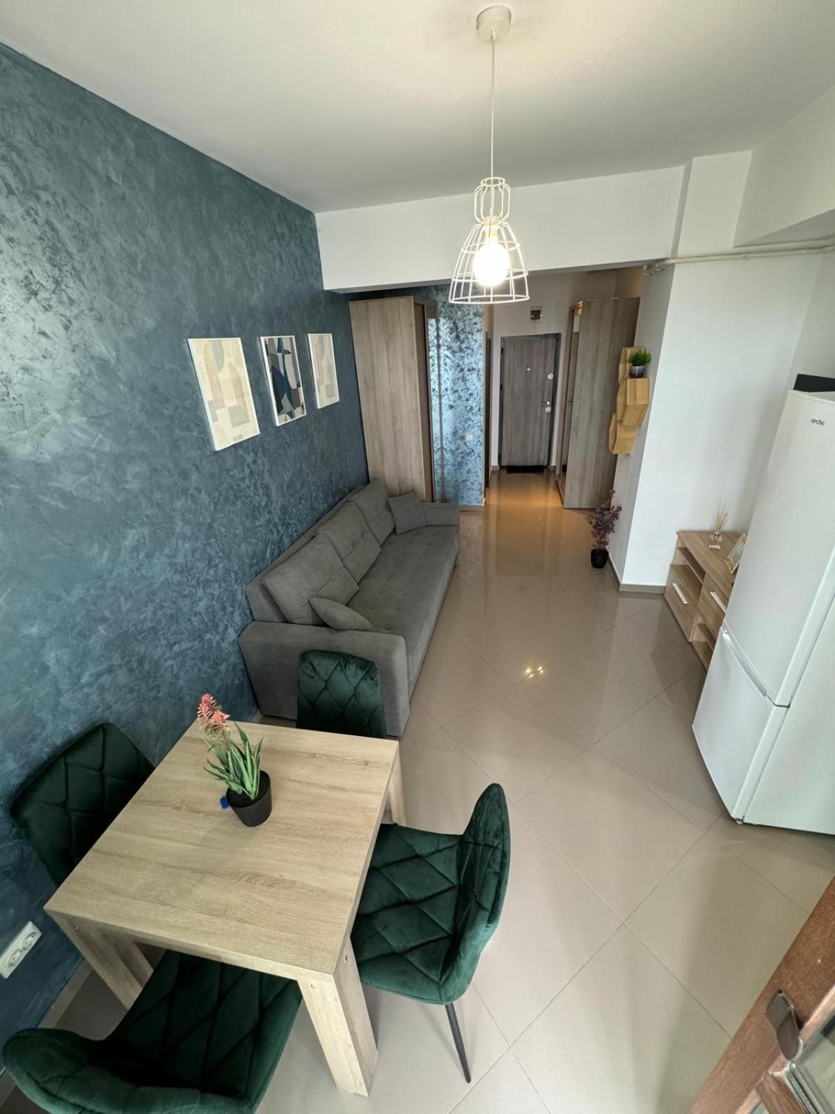 Luxury Glam Apartments Iasi At Lazar Palas Екстериор снимка